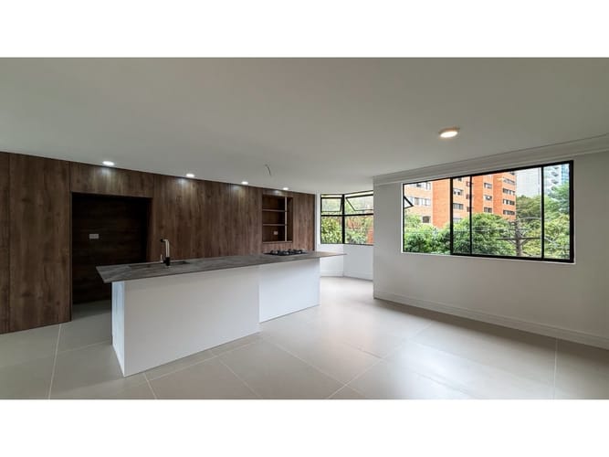 Apartamento de 4 alcobas en venta en El Poblado, Medellín, 150 m² · foto 10 de 24