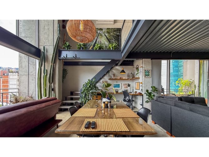 Apartamento de 1 alcoba en arriendo en El Poblado, Medellín, 140 m² · foto 2 de 24