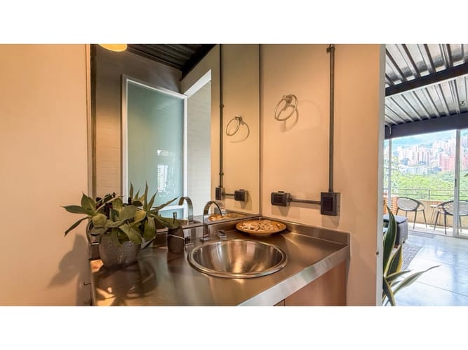 Apartamento de 1 alcoba en arriendo en El Poblado, Medellín, 140 m² · foto 17 de 24