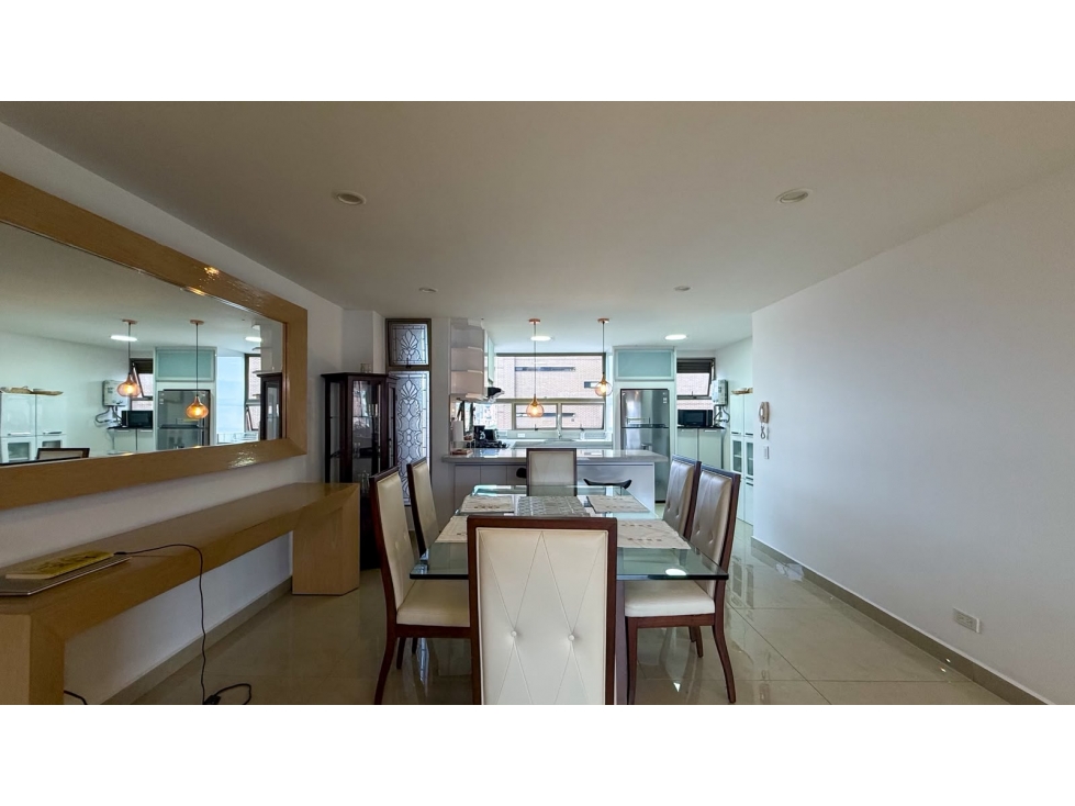 Apartamento en arriendo en El Poblado, Medellín · foto 5 de 24