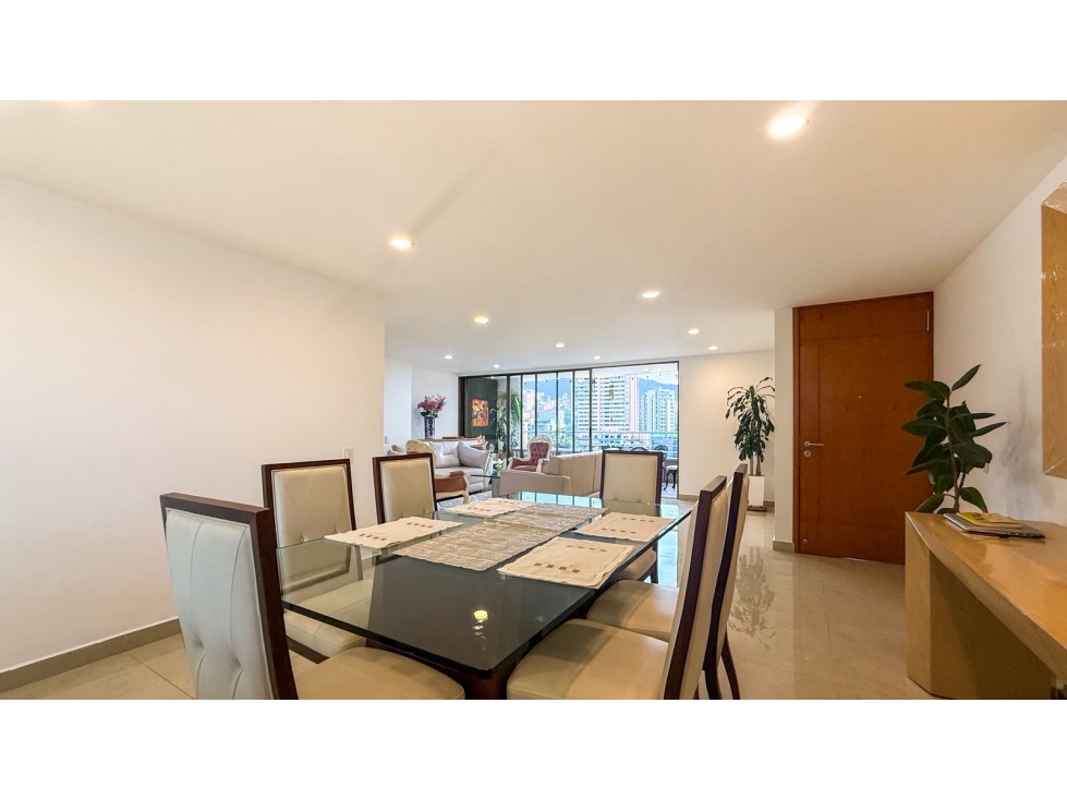 Apartamento en arriendo en El Poblado, Medellín · foto 14 de 24
