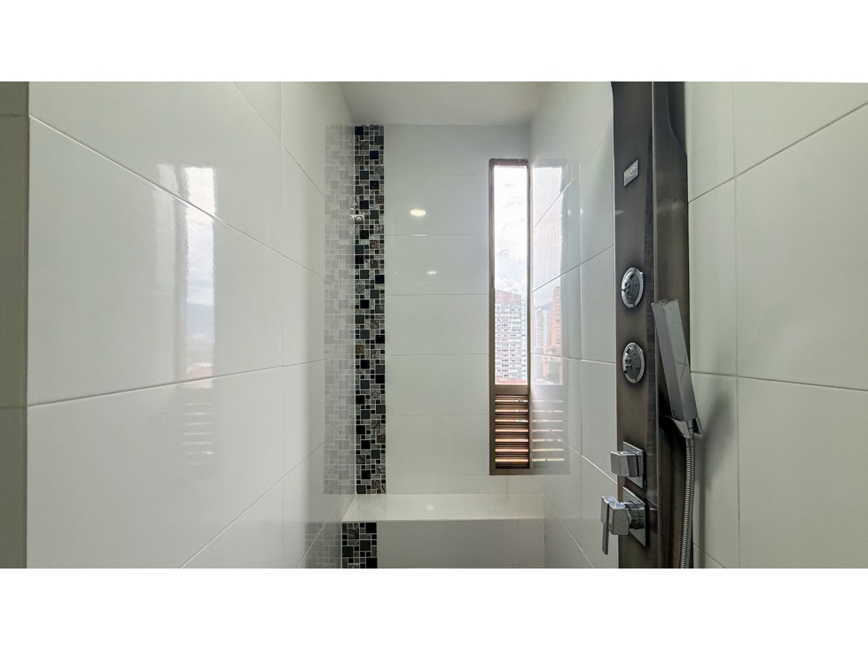 Apartamento en arriendo en El Poblado, Medellín · foto 19 de 24