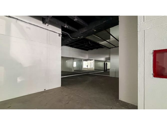 Local en arriendo en Laureles, Medellín, 760 m² · foto 9 de 19