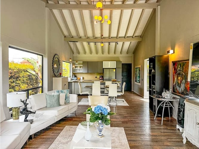 Casa de 4 alcobas en venta en Llano Grande, Rionegro, 305 m² · foto 18 de 24