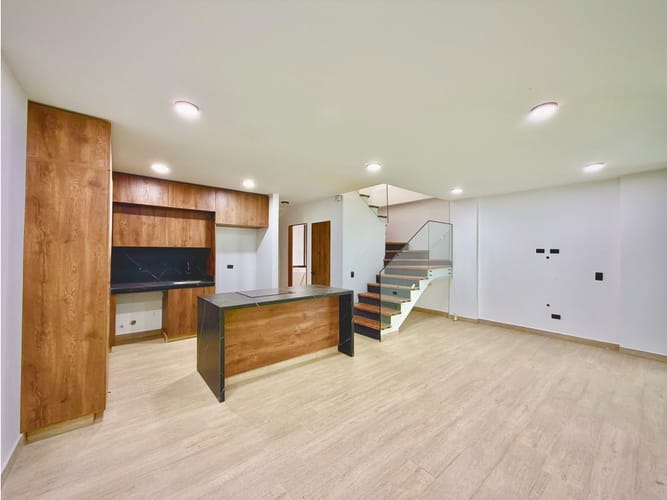 Casa de 4 alcobas en venta en Barro Blanco, Rionegro, 220 m² · foto 6 de 24