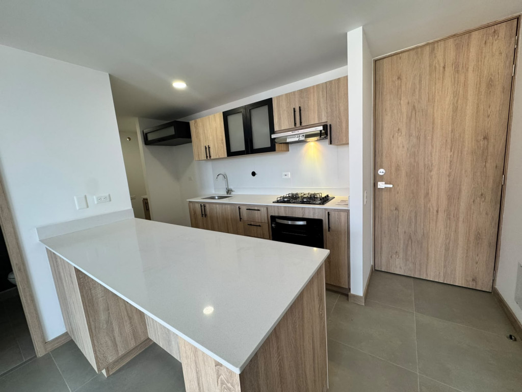 Apartamento en arriendo en Gualanday, Rionegro · foto 3 de 16
