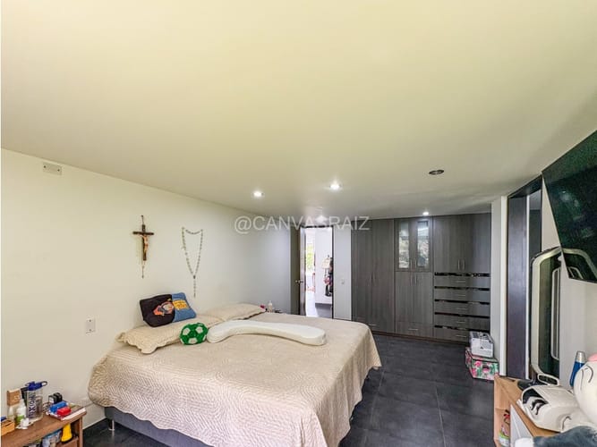 Casa de 5 alcobas en venta en Quirama, Rionegro, 540 m² · foto 2 de 20