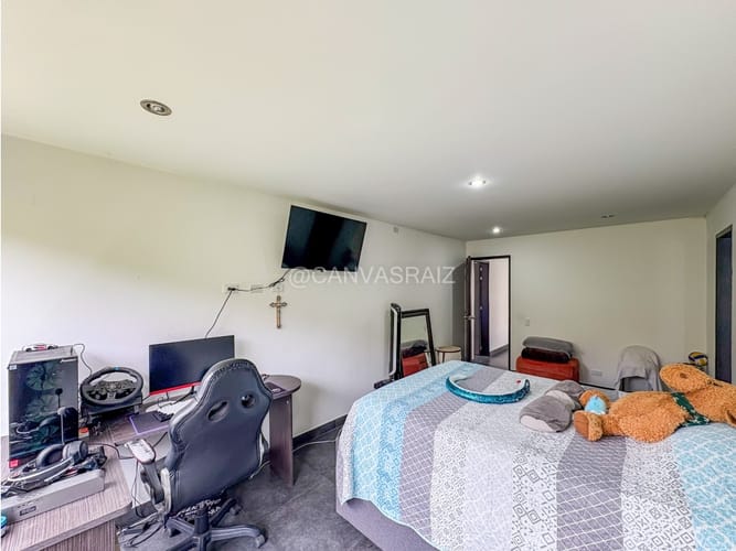 Casa de 5 alcobas en venta en Quirama, Rionegro, 540 m² · foto 3 de 20