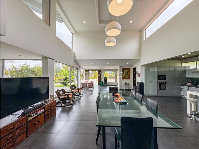 Casa de 5 alcobas en venta en Quirama, Rionegro, 540 m² · foto 4 de 20