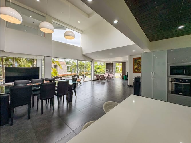 Casa de 5 alcobas en venta en Quirama, Rionegro, 540 m² · foto 14 de 20