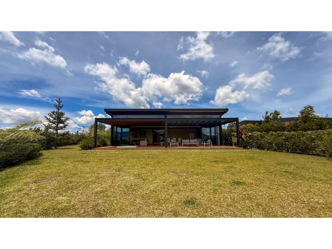 Casa de 3 alcobas en venta en El Retiro, 600 m² · foto 4 de 24