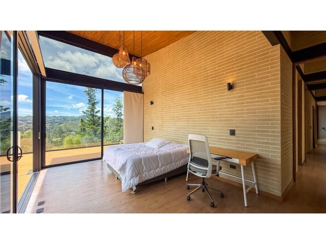 Casa de 3 alcobas en venta en El Retiro, 600 m² · foto 6 de 24