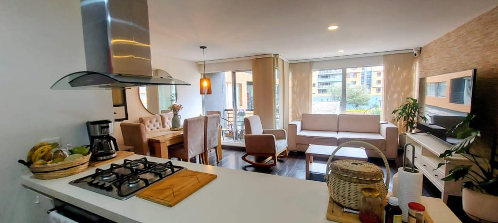 Apartamento en venta en Cedritos, Bogotá · foto 2 de 24