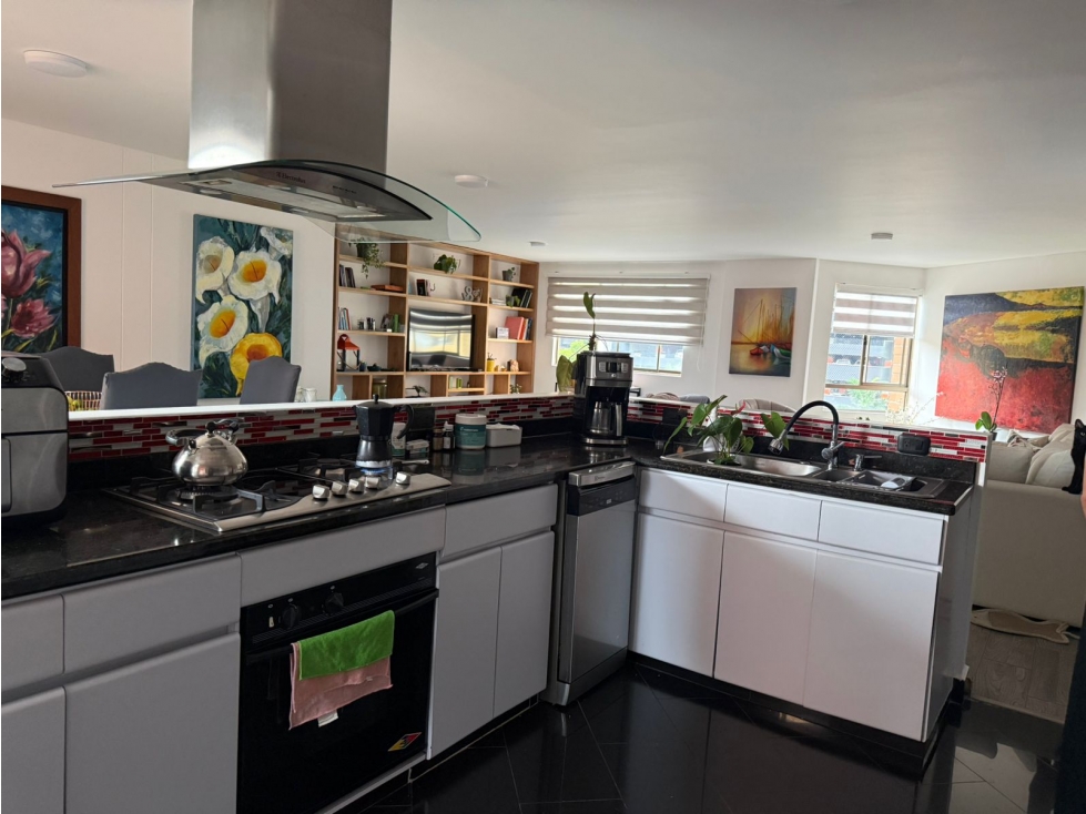Apartamento en venta en Castropol, Medellín · foto 11 de 21