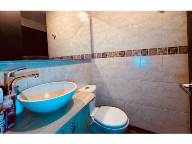 Apartamento de 3 alcobas en venta en Lorena, Medellín, 152 m² · foto 4 de 12