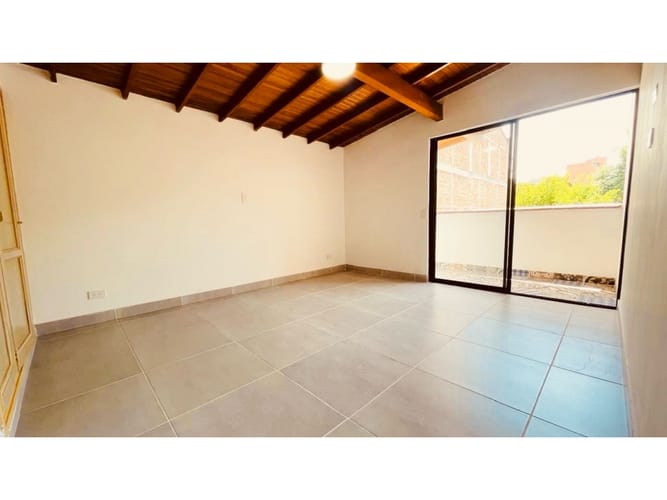 Apartamento de 4 alcobas en venta en Bolivariana, Medellín, 212 m² · foto 15 de 21
