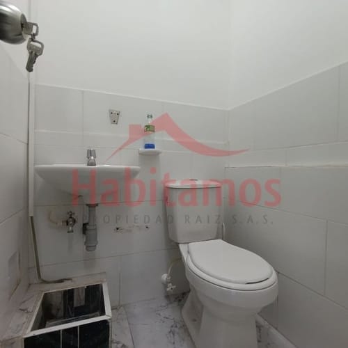 Local en arriendo en Suramericana, Medellín, 36 m² · foto 6 de 9