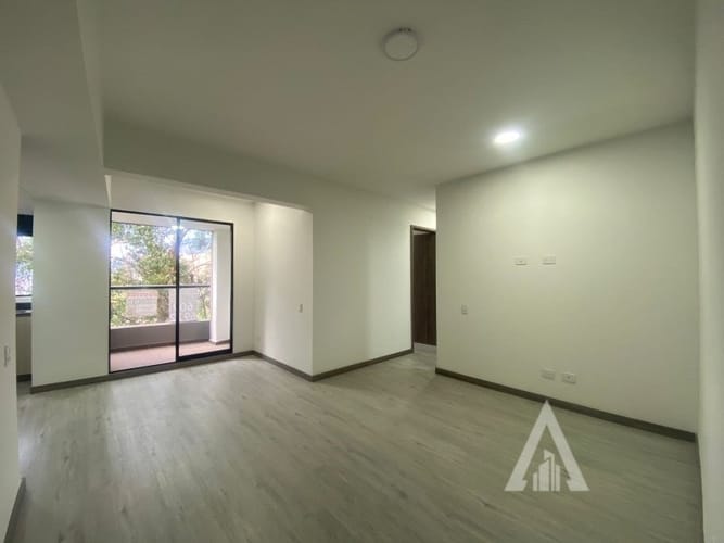Apartamento de 3 alcobas en arriendo en Granizal, Medellín, 77 m² · foto 10 de 20