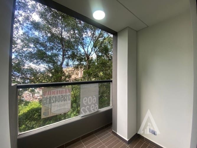 Apartamento de 3 alcobas en arriendo en Granizal, Medellín, 77 m² · foto 15 de 20