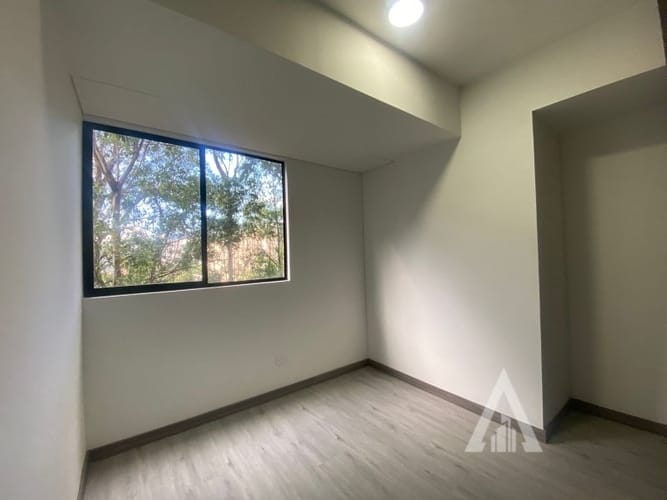 Apartamento de 3 alcobas en arriendo en Granizal, Medellín, 77 m² · foto 20 de 20