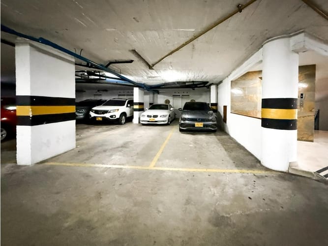 Apartamento de 4 alcobas en venta en Laureles, Medellín, 150 m² · foto 15 de 24