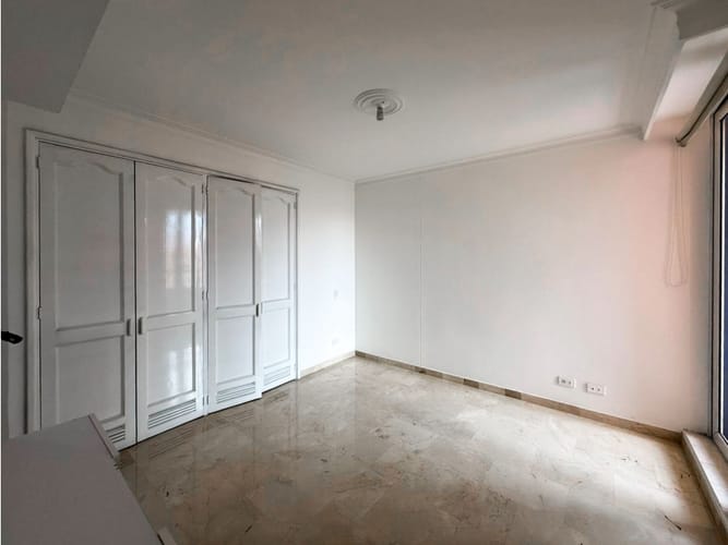 Apartamento de 4 alcobas en venta en Laureles, Medellín, 150 m² · foto 19 de 24