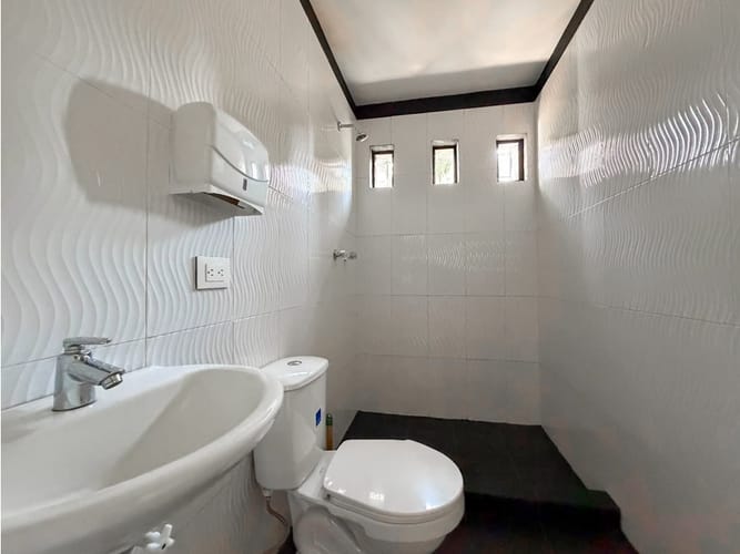 Local en arriendo en Patio Bonito, Medellín, 250 m² · foto 11 de 17