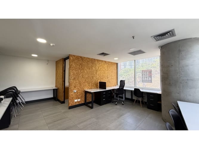 Oficina en arriendo en El Poblado, Medellín, 60 m² · foto 9 de 13