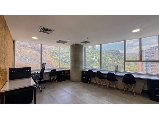 Oficina en arriendo en El Poblado, Medellín, 60 m² · foto 11 de 13