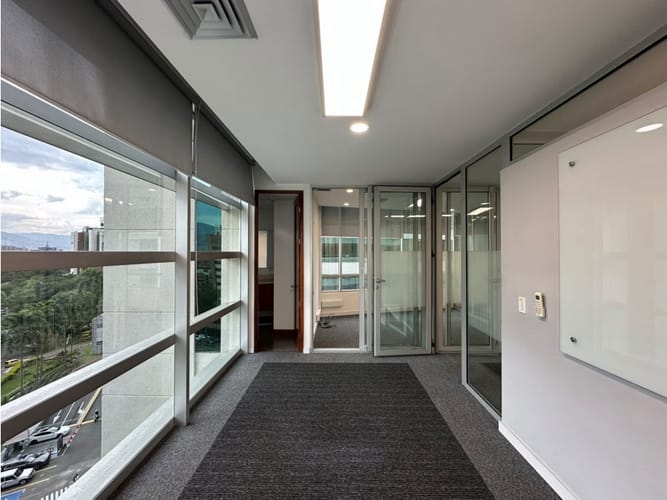 Oficina en arriendo en La Florida, Medellín, 120 m² · foto 6 de 24