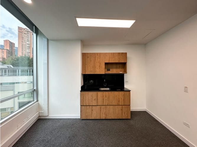 Oficina en arriendo en La Florida, Medellín, 120 m² · foto 9 de 24