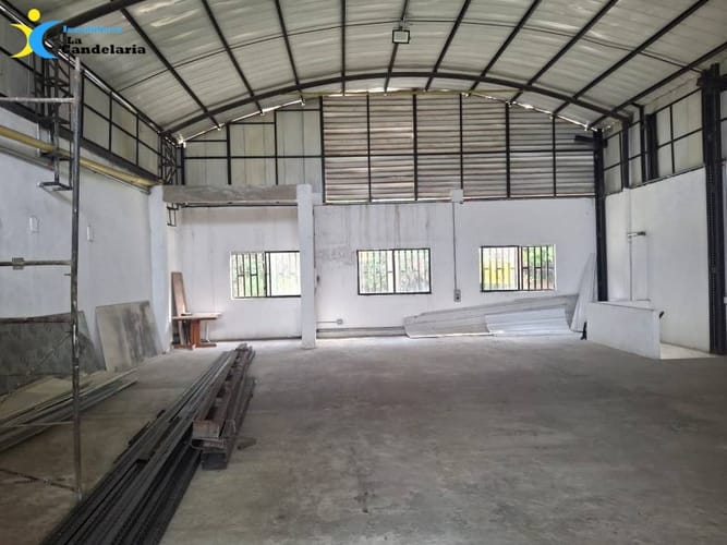Bodega en arriendo en Guayaquil, Medellín, 176 m² · foto 6 de 8