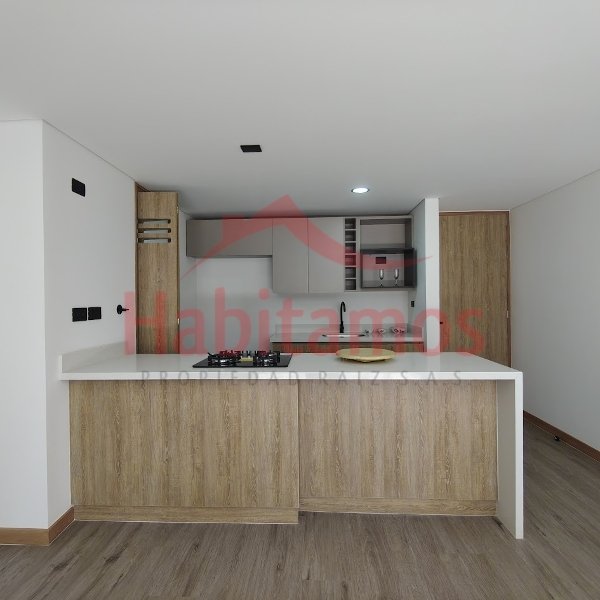 Apartamento en venta en Las Palmas, Medellín · foto 7 de 16