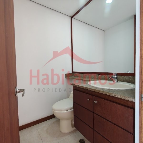 Apartamento en venta en La Calera, Medellín · foto 8 de 22