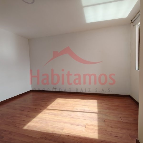 Apartamento en venta en La Calera, Medellín · foto 15 de 22