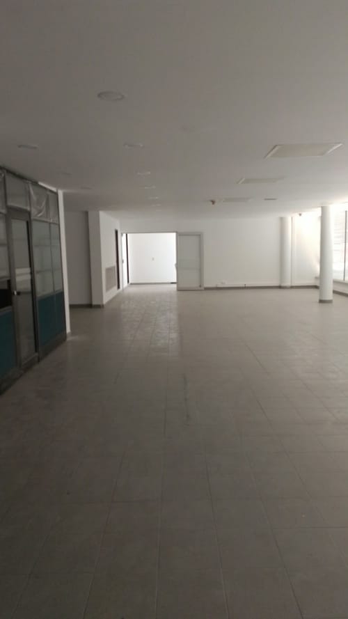 Edificio en arriendo en Centro, Neiva, 900 m² · foto 8 de 11