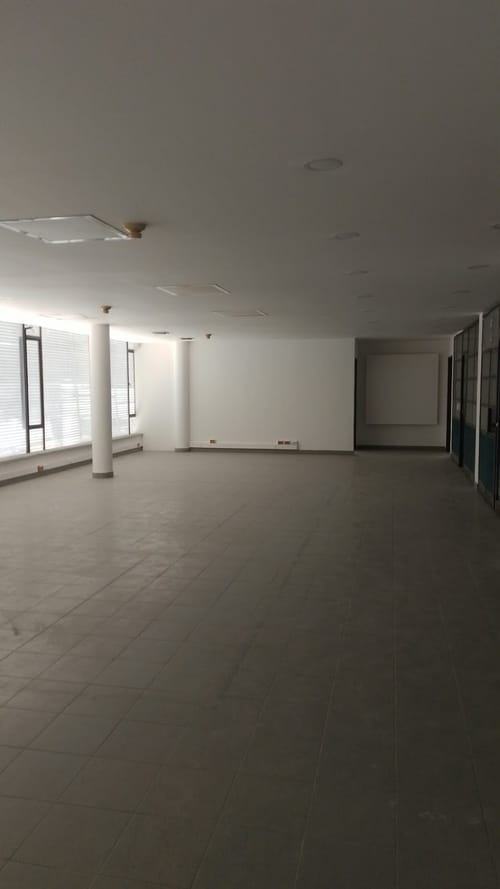 Edificio en arriendo en Centro, Neiva, 900 m² · foto 5 de 11