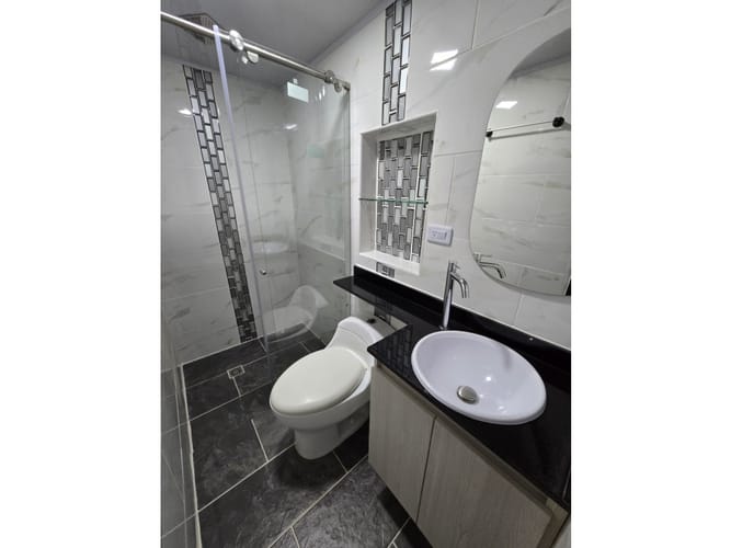 Local en arriendo en La Floresta, Medellín, 120 m² · foto 4 de 15