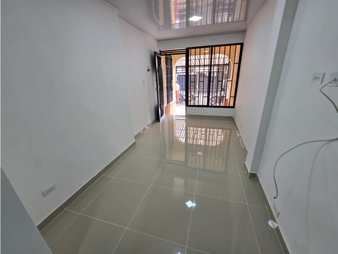 Local en arriendo en La Floresta, Medellín, 120 m² · foto 6 de 15