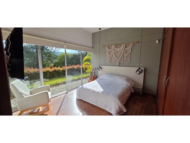 Casa de 3 alcobas en arriendo en El Campestre, Medellín, 240 m² · foto 24 de 24