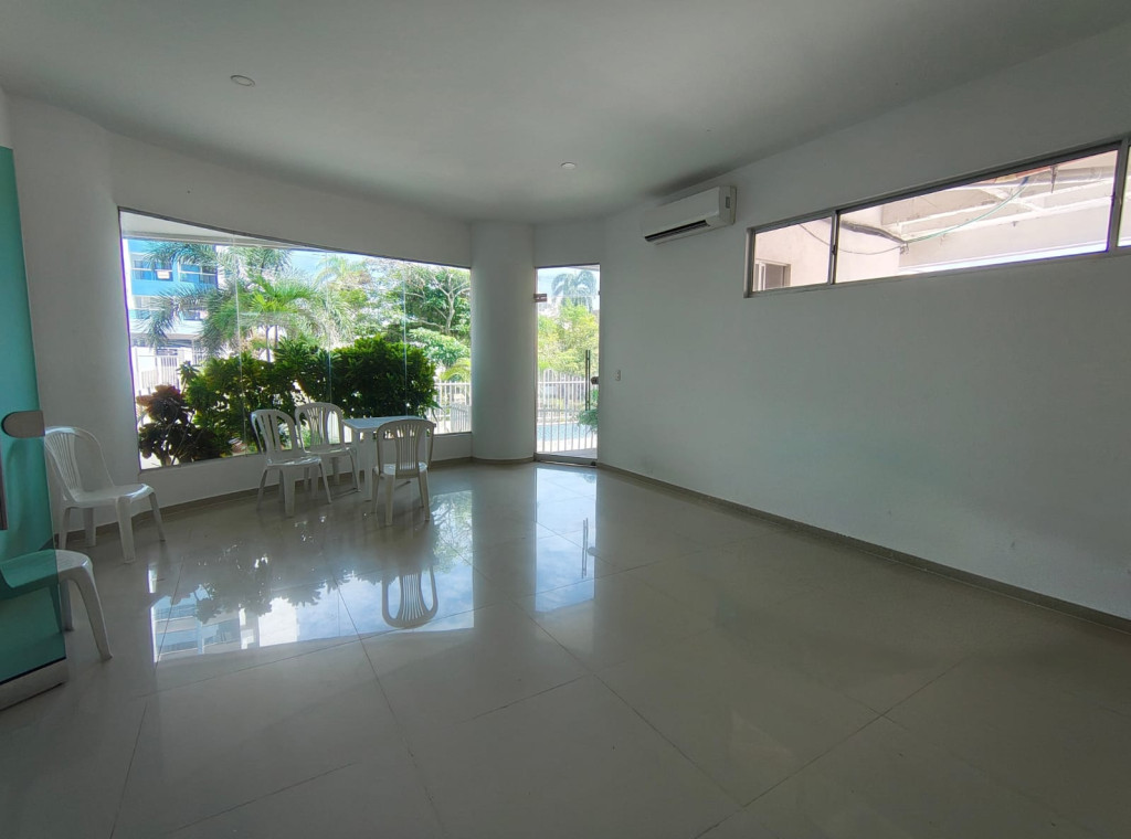 Apartamento en arriendo en Ciudad Jardin, Barranquilla · foto 2 de 19