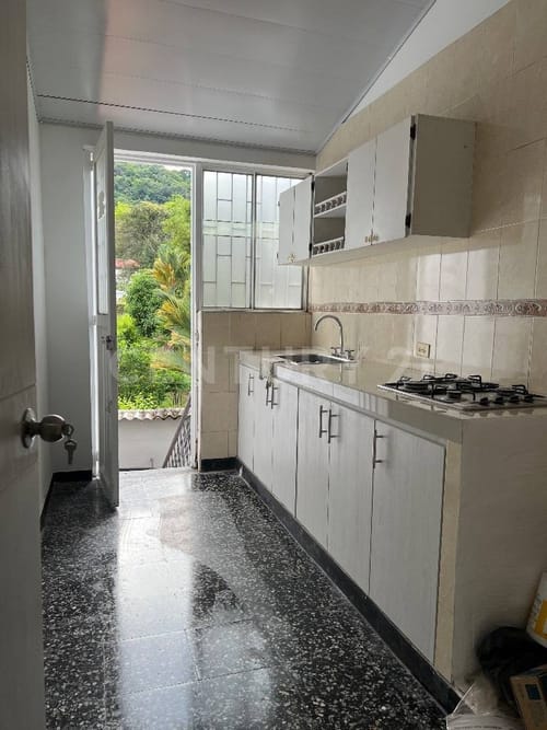 Oficina en arriendo en Barzal Alto, Villavicencio, 150 m² · foto 10 de 14