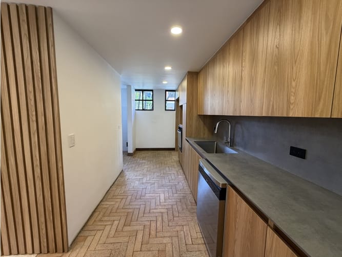 Casa de 3 alcobas en venta en San Lucas, Medellín, 220 m² · foto 11 de 24