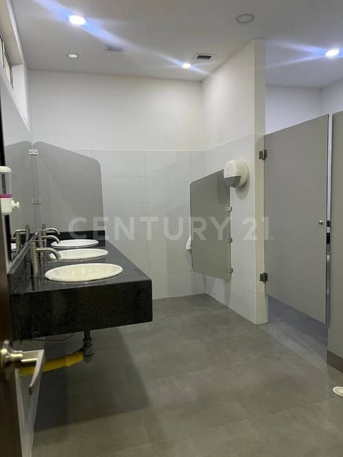 Oficina en arriendo en Barzal Bajo Sur, Villavicencio, 41 m² · foto 12 de 14