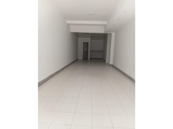 Local en arriendo en Santa Monica, Cali, 48 m² · foto 9 de 12