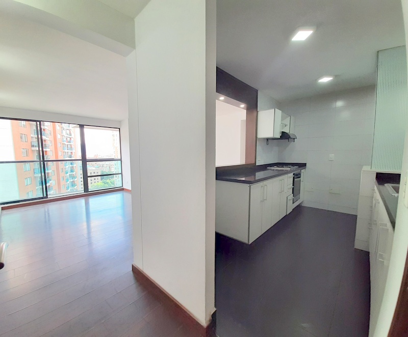 Apartamento en venta en Pontevedra, Bogotá · foto 4 de 18