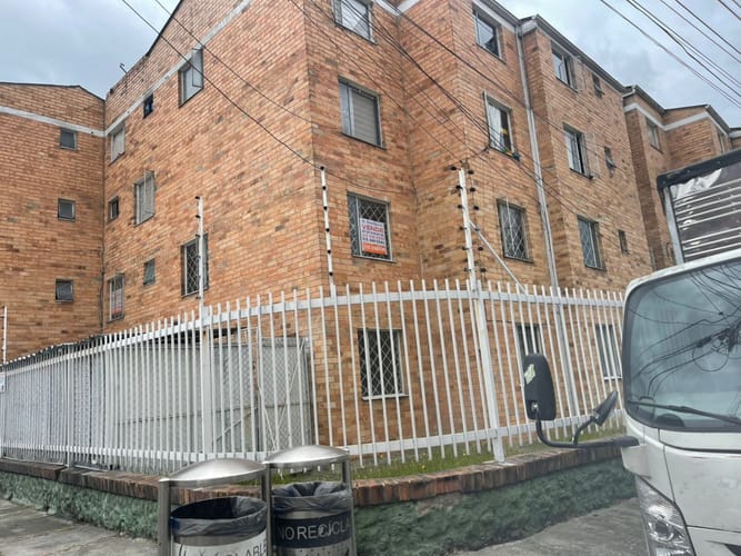 Apartamento en arriendo en Murillo Toro, Bogotá · foto 2 de 15