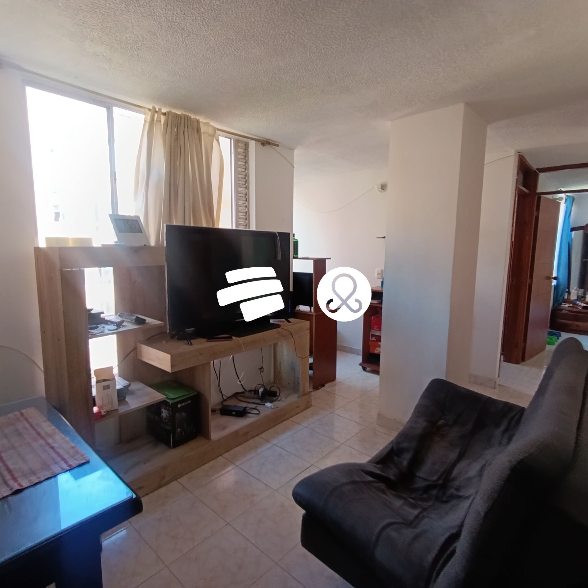 Apartamento en venta en Usminia, Bogotá · foto 3 de 13