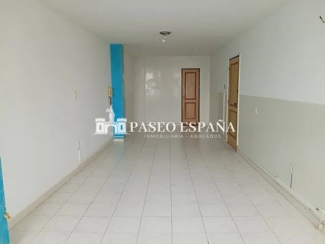 Oficina en arriendo en Centro, Bucaramanga, 32 m² · foto 2 de 4