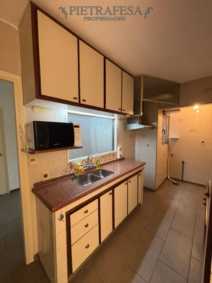 Apartamento en Pocitos, 2 dormitorios con garaje · Foto 8